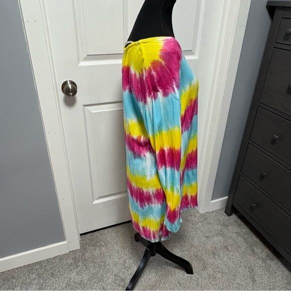 One Teaspoon Top - Picture 2 of 7